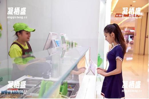 AISS爱丝(黄金版) - 随性私房写真：萱萱教你如何在逛街中优雅走位！