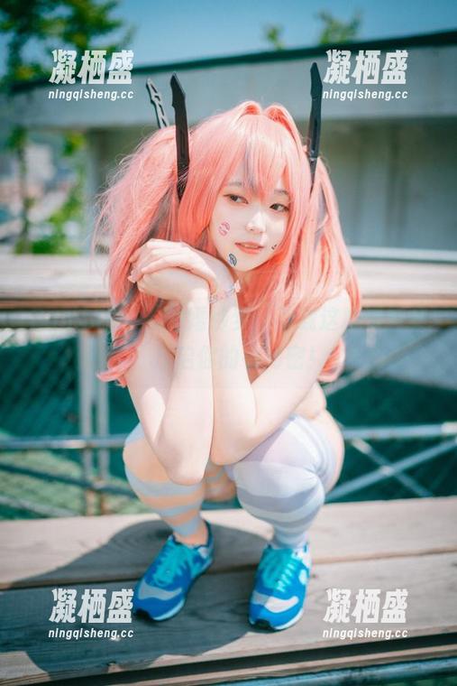 Bambi(밤비)的婚纱梦，下载这本写真集，开启你的小秘密！