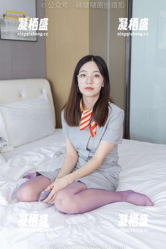 BoBoSocks袜啵啵 - 跟着甜甜圈，体验定制裸足的无限可能