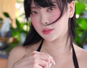 和Dami(퀸다미)的御姐写真集面对面，那些瞬间真是太奇妙了，来，分享一下这个小秘密！