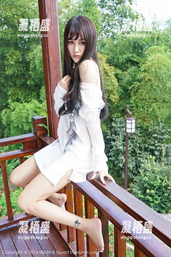Feilin嗲囡囡-小蛮妖yummy Feilin嗲囡囡 - 走进小蛮妖yummy的在线世界,女友作品的魅力无与伦比!