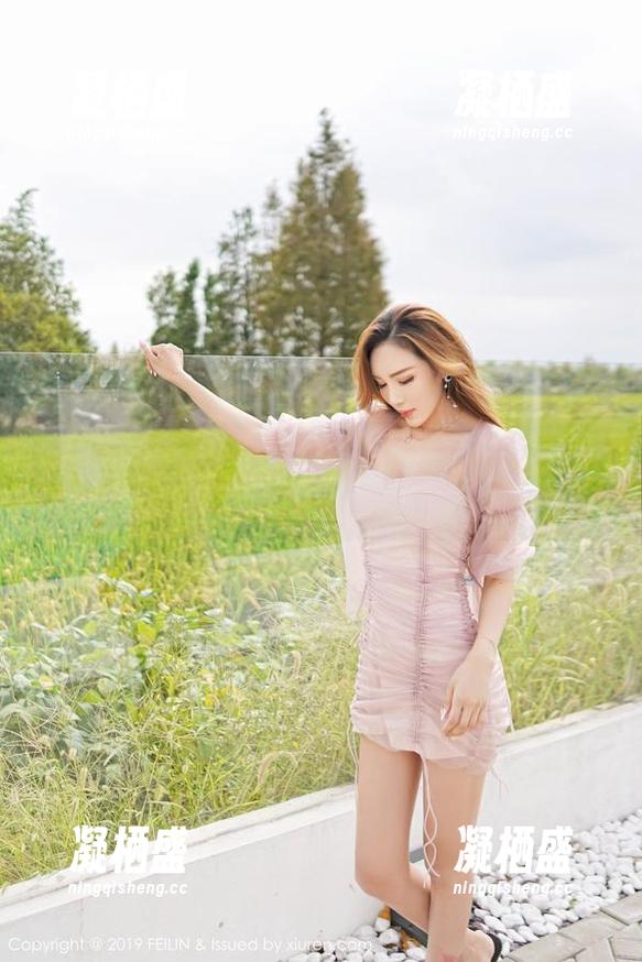 Feilin嗲囡囡 - 无圣光的美丽：鱼子酱fish清秀仙美吊裙图包让你迷失！