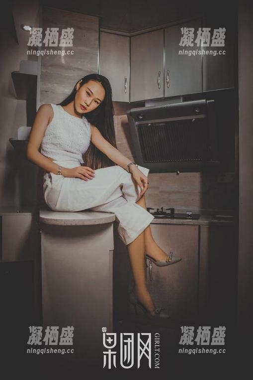 GIRLT果团网 - 这波花嫁图包真是让人目不转睛，little贝壳喵你怎么做到的？