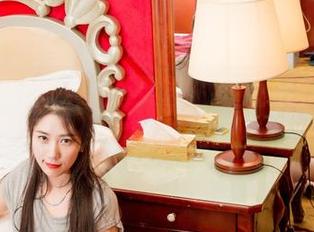 GIRLT果团网 - 通灵儿的职业装在线放送：美图做你的时尚护身符！