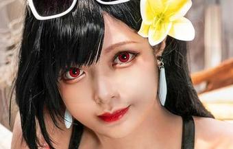 Hachi小芭的蒂法写真合集：隐秘的光影，撩动心弦的气息。