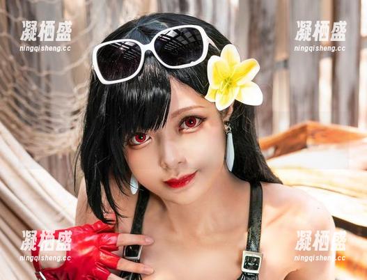 Hachi小芭的蒂法写真合集：隐秘的光影，撩动心弦的气息。