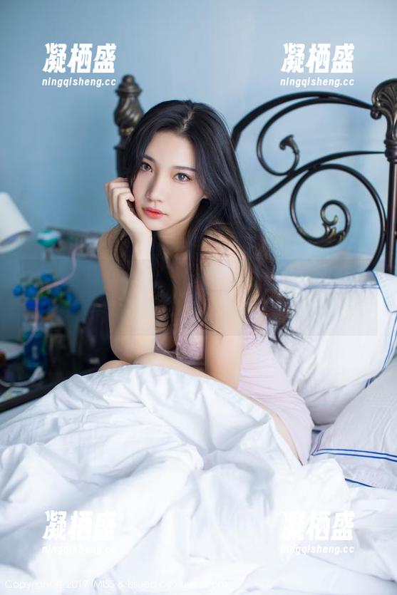 IMiss爱蜜社 - 心妍小公主和她的女孩们：照片合集，带你去发现不一样的美丽！