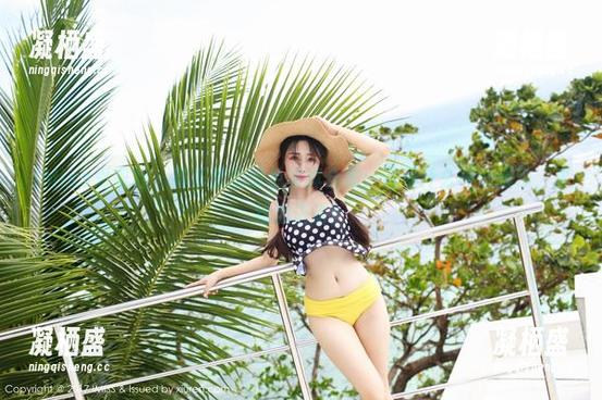 IMiss爱蜜社 - 黄乐然的粉色写真合集：这是什么神仙操作，来给我讲讲！