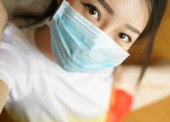 ROSI私拍合集：红色蕾丝，感受那种暧昧的气息，是吧？