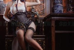 Sakiiii翎柒：在线分享女神的精致瞬间，你的关注值得吗？
