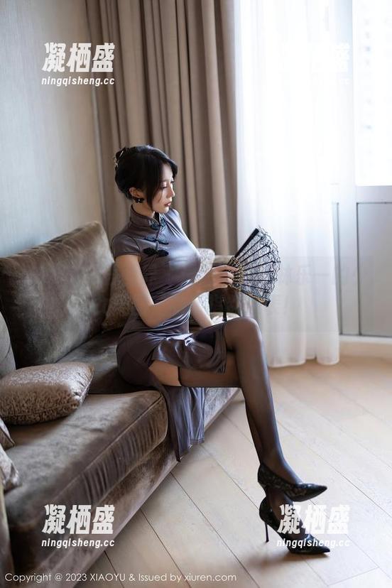 XIAOYU语画界 - 最新出炉！林乐一的少女美图，撒娇指数爆表！