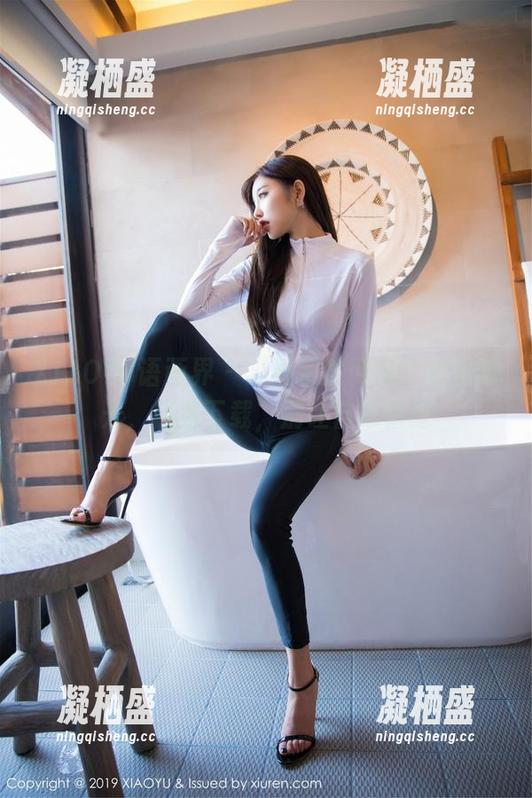 XIAOYU语画界 - “黄乐然网袜”套图曝光，赶紧下载，别让自己错过