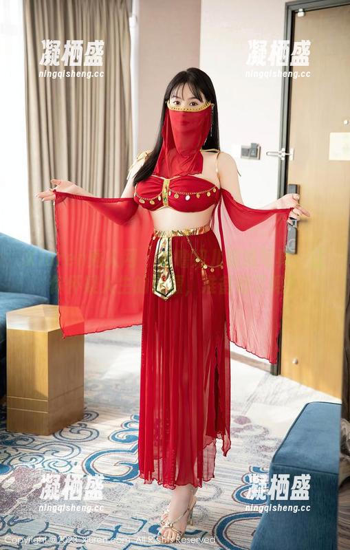 Xiuren秀人网 - 噜噜妞儿眼镜写真：让你怀疑人生的资源，准备好了吗？