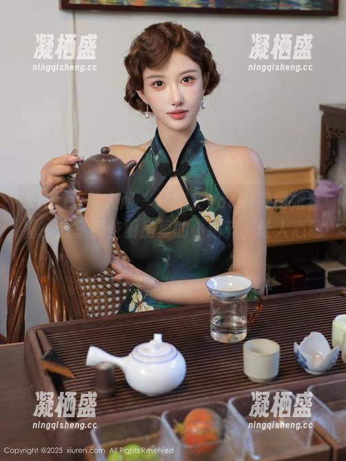 Xiuren秀人网 - 林文文yooki的厨娘套图，分享那些厨房里的小细节，让人心动！