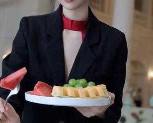 Xiuren秀人网 - 女王白芷yy的美图壁纸，谁说只能挂在墙上？