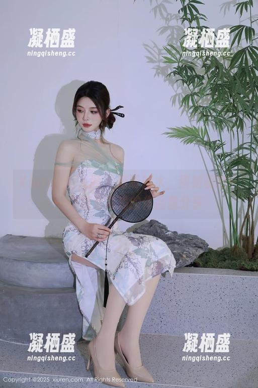 Xiuren秀人网 - 透明如水，甜如初恋——软糖爱喝奶的作品集分享