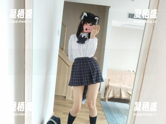 nagesa魔物喵 nagesa魔物喵与棉袜的爱恋:下载感受这份滑稽又温暖的作品!