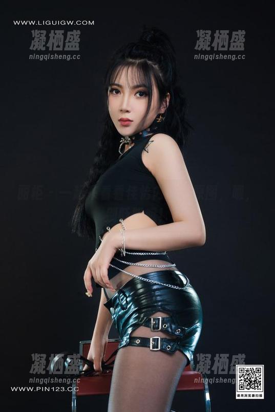 丽柜-佳怡 丽柜 - 一起来看看佳怡内衣的原图,嗯,别眨眼哦!