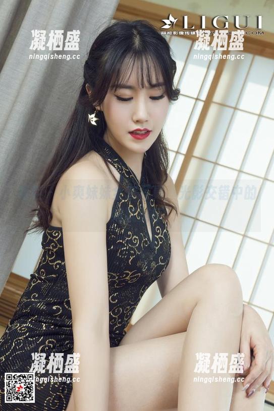 丽柜-小爽 丽柜 - 小爽妹妹全套写真,光影交错中的细腻美感