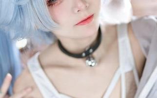 九柒喵的礼服图库：时尚背后隐藏的无奈