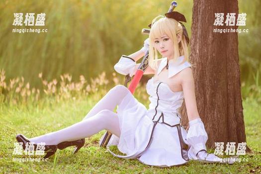 少女时代：亚缇arty的精选作品，带你重温青春