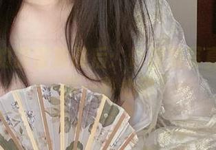 倦倦喵的甜蜜放课后：体操服写真作品让你一秒心动