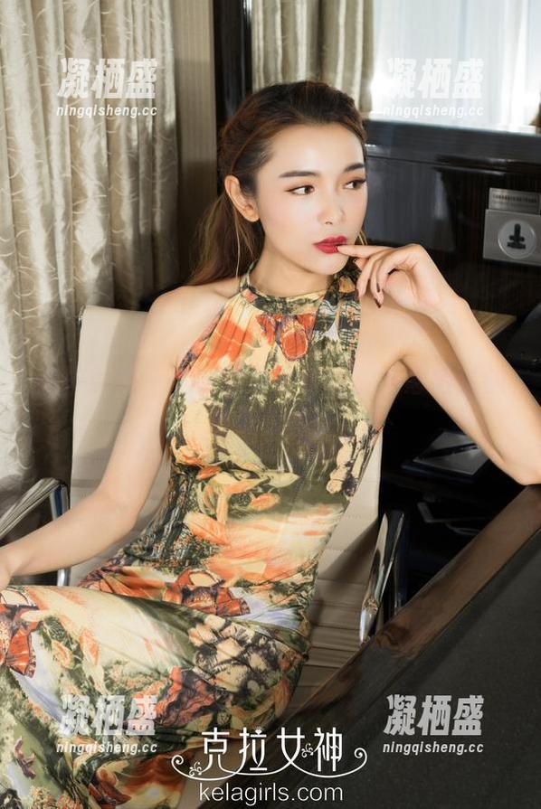 克拉女神 - 忆之的白色时光：不忍错过的唯美套图！