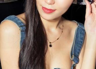克拉女神 - 关于学妹杨暖的原图日记：套图灵感来自每个瞬息之间