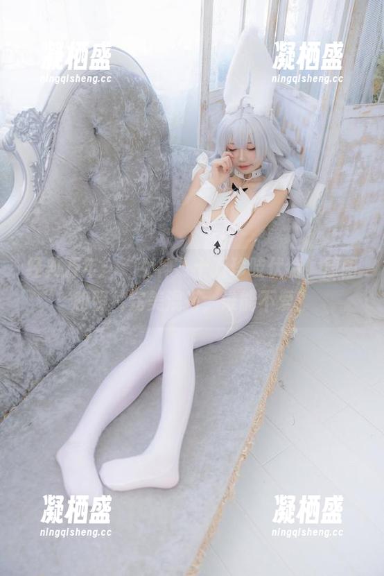 十万珍吱伏特 经典万年:“女神”十万珍吱伏特,原图和照片完美混搭,谁能不爱?