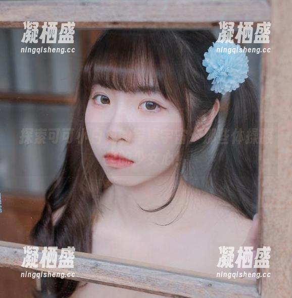 探索可可小白兔的写真宇宙：那些体操服里的少女心！
