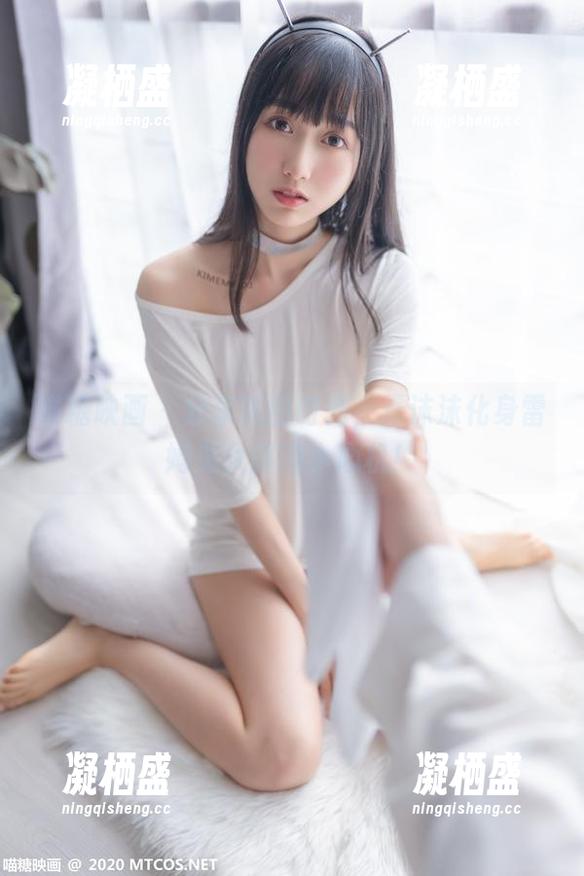 喵糖映画 - 分享美图时光，蠢沫沫化身雷姆兔女郎的小心机！