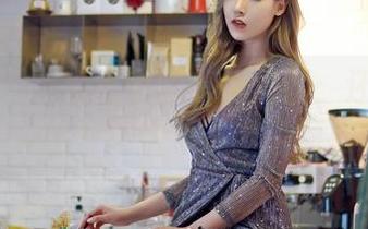嗲囡囡 - 水蒸气中的高清美图：还是陈梵妮的浴室到底藏了多少惊喜？