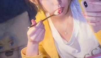 在下萝莉控ii的FGO泳装图集更新，感觉又要被美炸了！