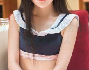 头条女神 - 迷失在凯竹的天台美图里，简直比光影还撩人