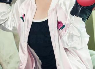 头条女神 - 火儿办公室探险：原图全放送，免费到不敢相信！