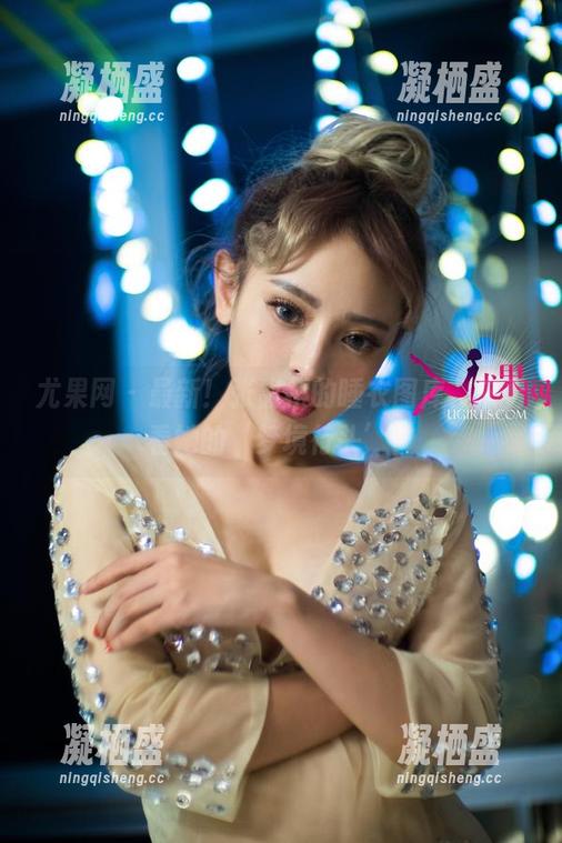 尤果网 - 最新！张馥棋的睡衣图库，来看看她的‘梦境行头’！
