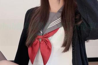 Perohub的奇妙冒险：布丁大法与Cos写真的梦想组合