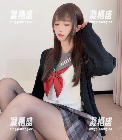 Perohub的奇妙冒险：布丁大法与Cos写真的梦想组合