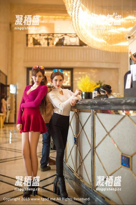 推女神 - 尤Una娜黑色最新图包：我觉得光线都被她吸走了！