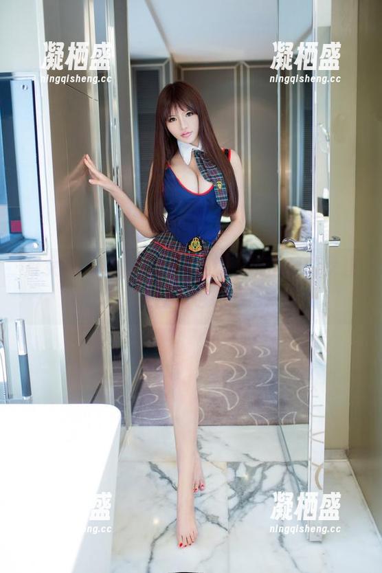 推女郎 - 谭冰，那个让你心跳加速的女孩，美图图包在此！