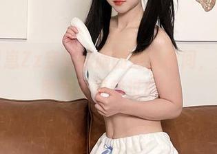 看！晕崽Zz穿体操服的迷人瞬间，免费的图包不要错过哦！