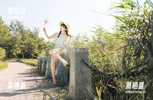 呜哇！桃墨公子水手服美图，我忍不住想下载一百张！