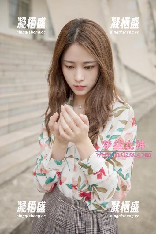 梦丝女神-花月舞 梦丝女神 - 精选写真大曝光!花月舞教你如何在夏天“花式逆袭”!