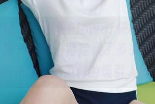 模范学院 - “观看Flower朱可儿女仆系列：一图一故事，背后藏了多少心思？”–这角度真是别样的吸引人啊。