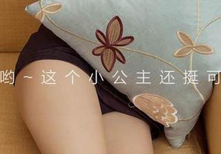 爱尤物的在线秘密：模特合辑初露，尽情享受那份暧昧。