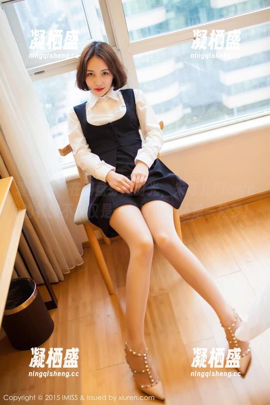 爱蜜社 - 在网盘穿越时光，朱可儿Flower的礼服不仅仅是一件衣服，还是一段梦！