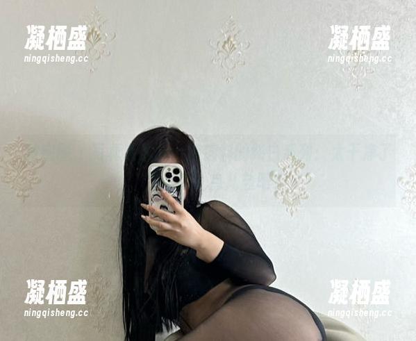 微密圈 - 写真新体验，猪饲料的纯白系列：太干净了，生活缺了点儿盐吧？