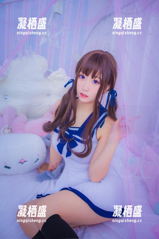 猫九酱连衣水手服合集：你能猜到哪一件是我最爱的那一件吗？