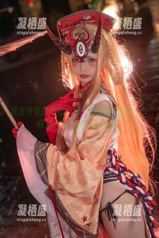 疾走可可的奇幻合集：碧蓝航线光荣，冷夜我只想下载万千风景。