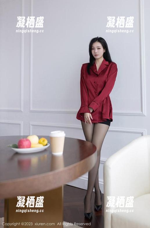 秀人网-Jennifer小若 秀人网 - Jennifer小若的私拍作品,疯狂探索死库水的深度